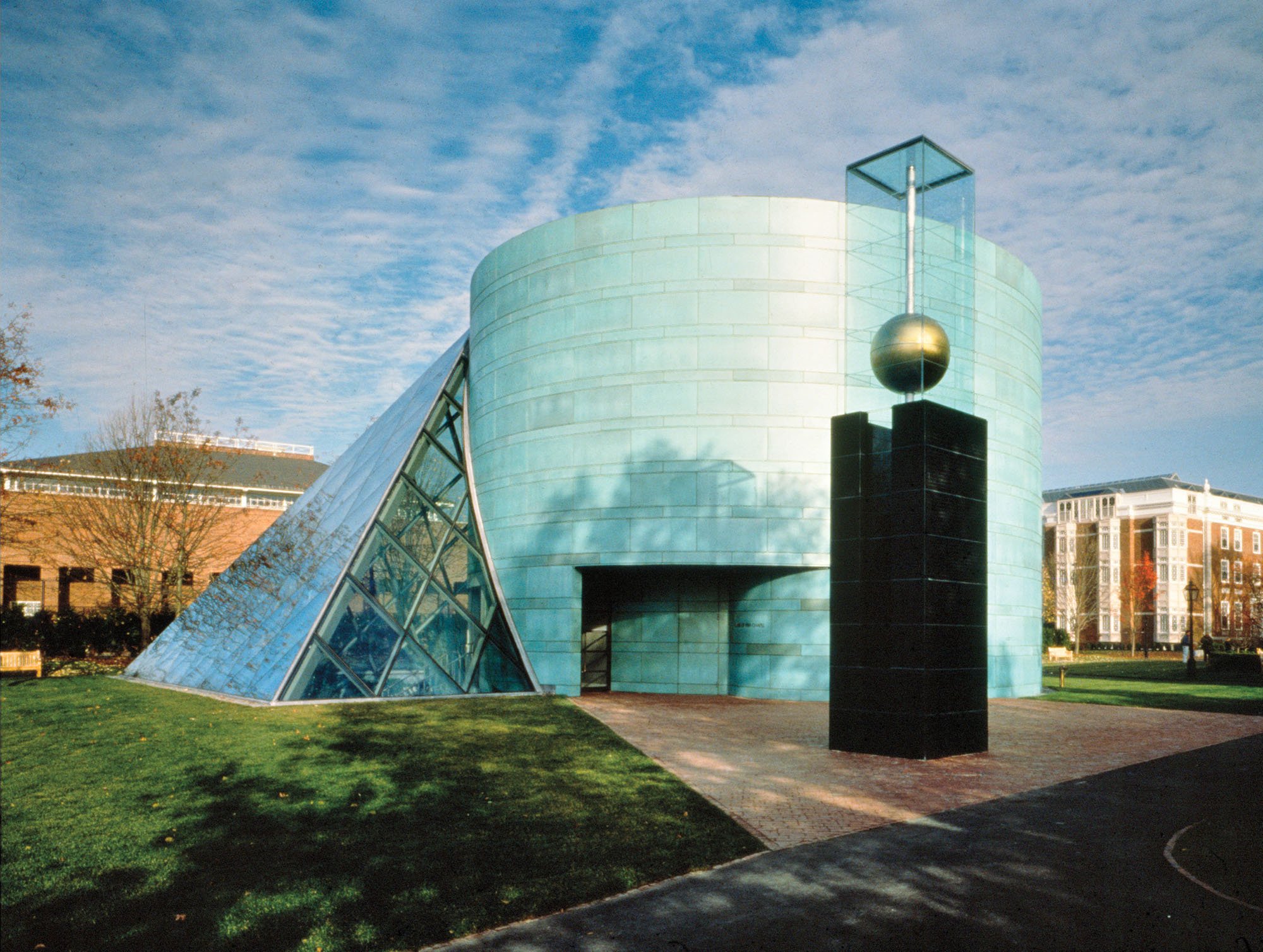 An exterior photograph of the Harvard Business School class of 1959 chapel