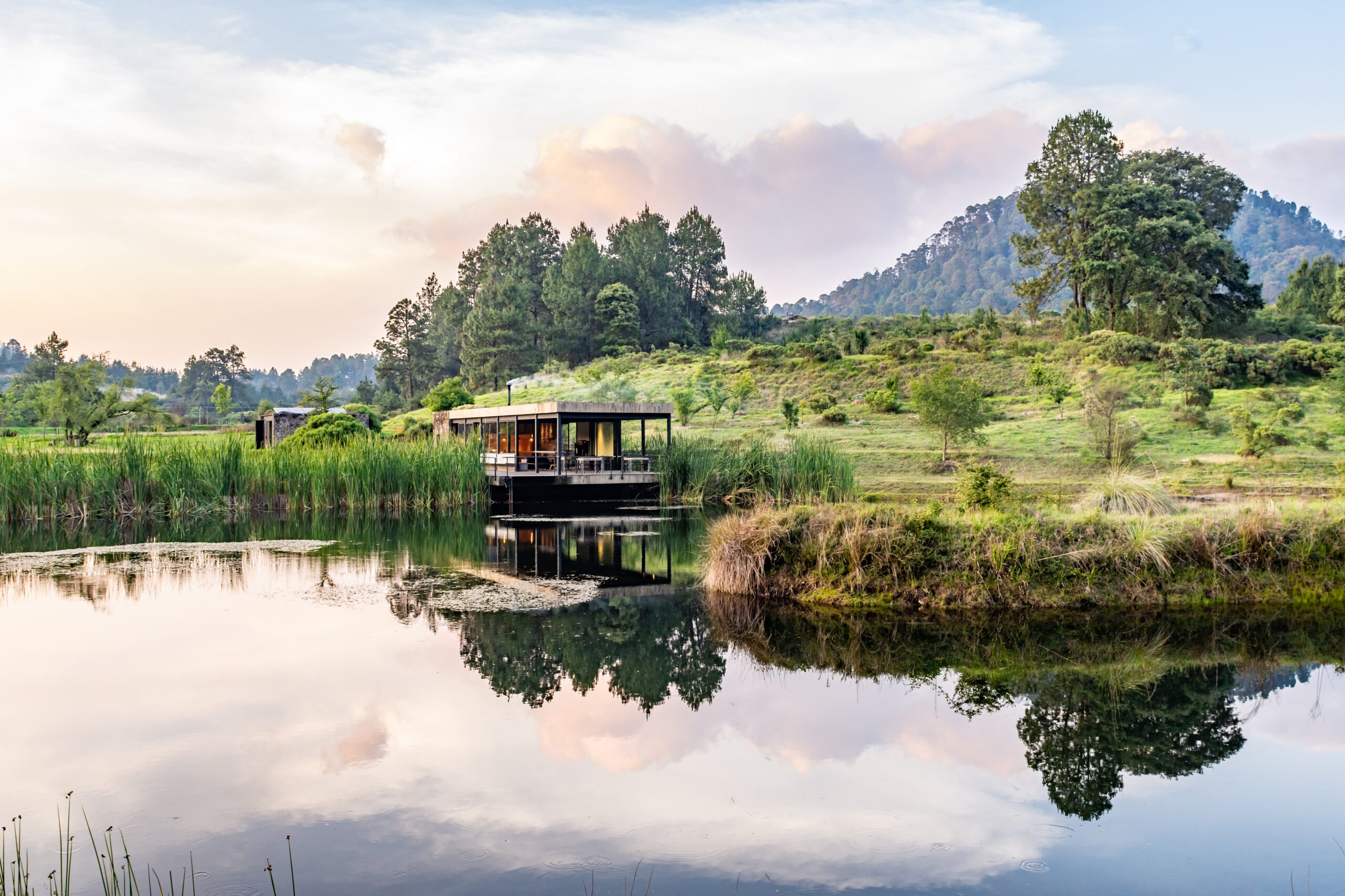 The Terrace Communal House in the Reserva Peñitas. Designed by  Claudia Rodríguez and Hugo Vargas. 